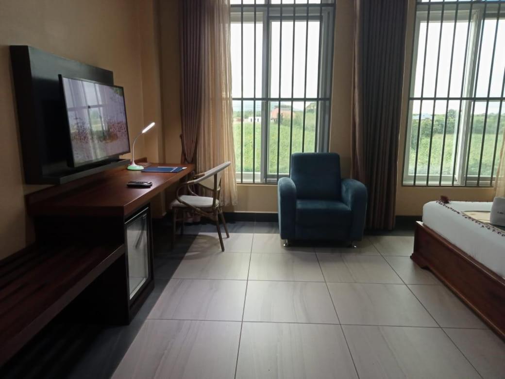Cate Hotel Morogoro Екстериор снимка